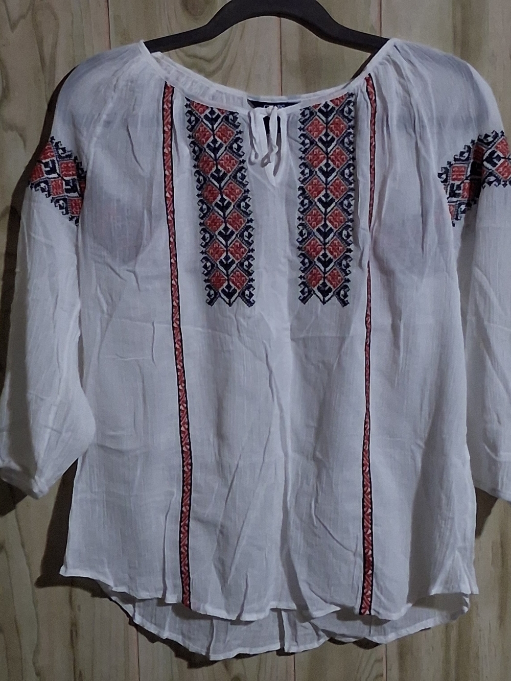 Chaps White Tunic with Red & Black Geometric Embroidery